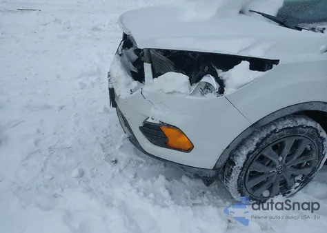 2019 Ford Escape S z USA, uszkodzony, nr VIN 1FMCU0F70KUB68573